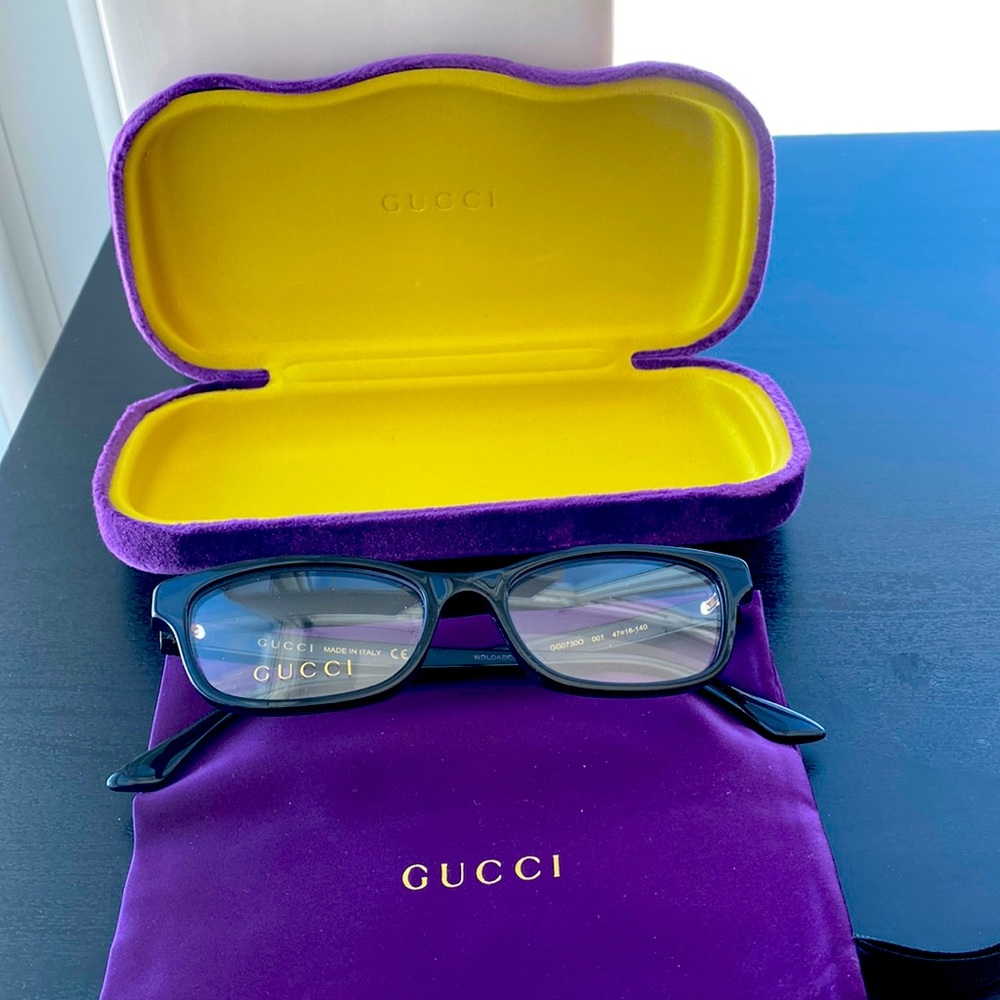 Brand new Gucci glasses Japanese style.